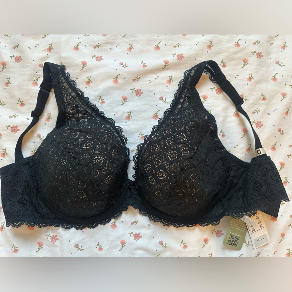 Intimissimi *NWT* Lacy Black Underwire Lined Demi Bra 38D $59 New